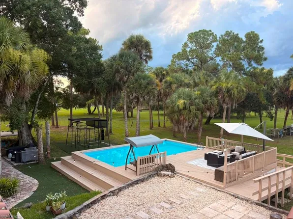 14810 Queen Ave, Ladeca, FL 33440