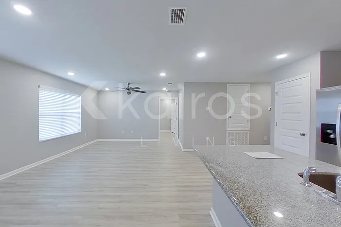 4758 Malay Cir — Photo 4