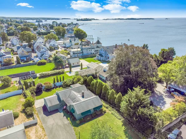 19 Spring Rock Road, Branford, CT 06405