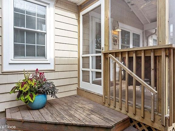 2nd image of 15612 Isobel St #4
