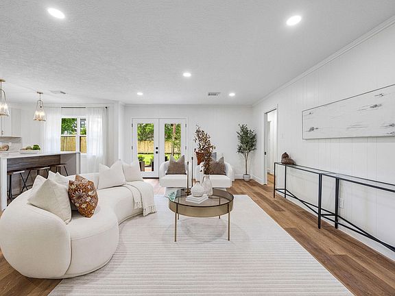 5th image of 8713 Timberside Dr