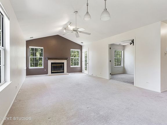 3rd image of 4415 Edinburg Ln #4415