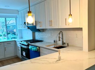 325 Essex St, Harrison, NJ 07029