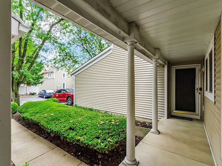 5841 Elmbridge Ln #4-27 — Photo 47