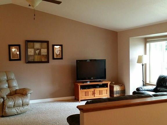 4th image of 3341 Gonzaga Ct SE