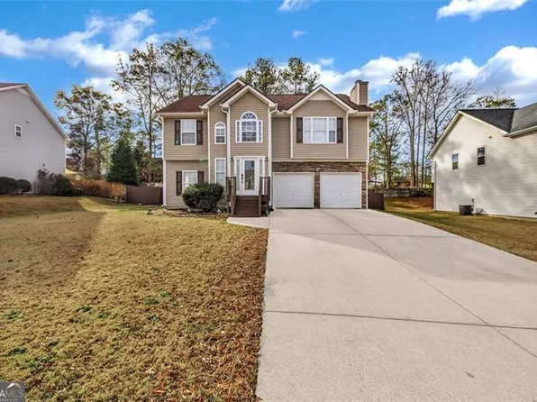 8448 Brook Lake Ln, Douglasville, GA 30134