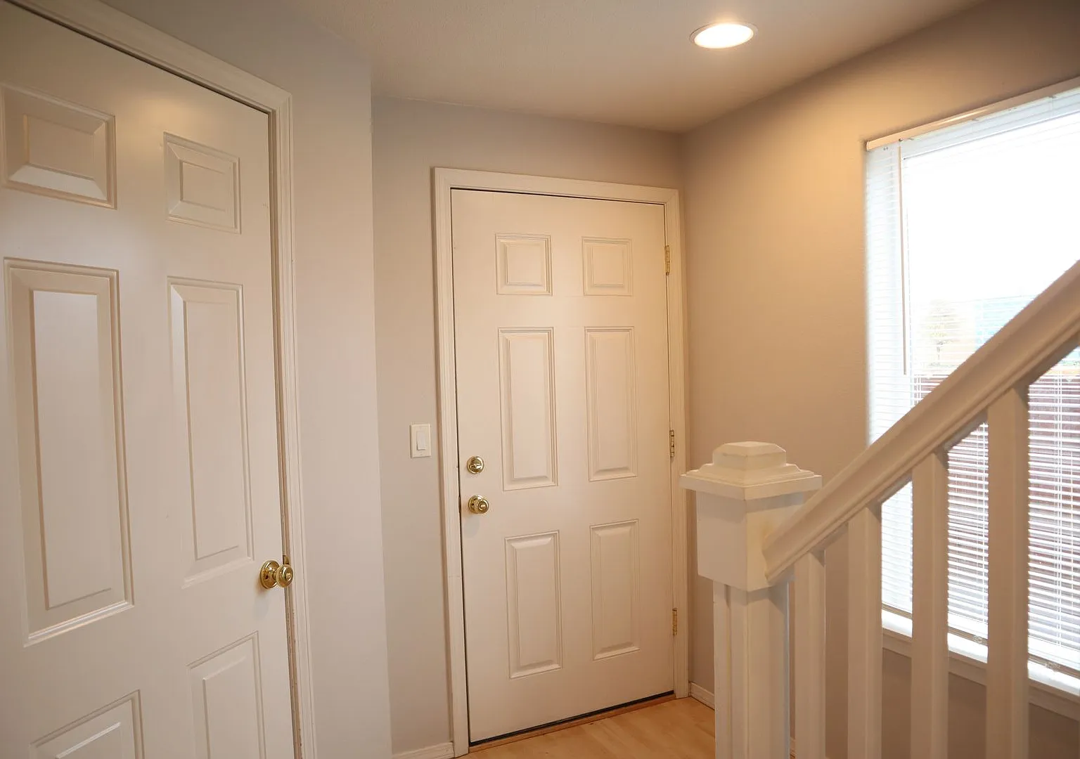 Move-In Special - Spacious Salmon Creek Townhome For Lease - 13920 Ne 7th Ct. — Photo 4