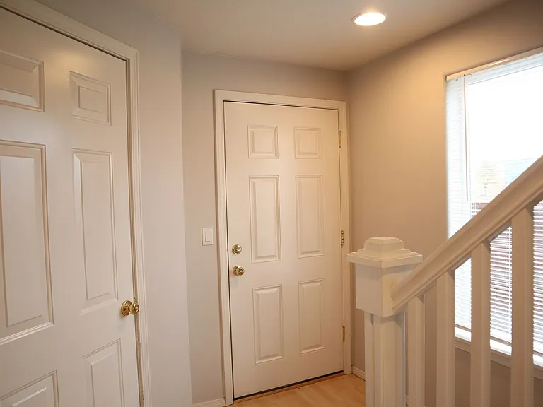 13920 NE 7th Ct — Photo 4
