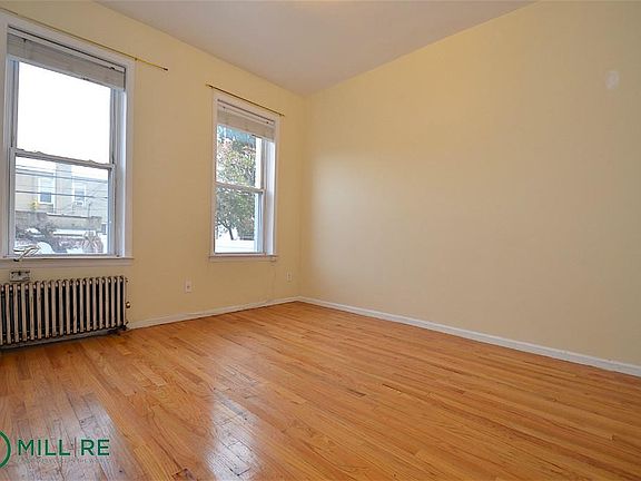 5th image of 2223 35th St