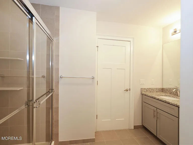 10 Gonzalez Dr — Photo 30