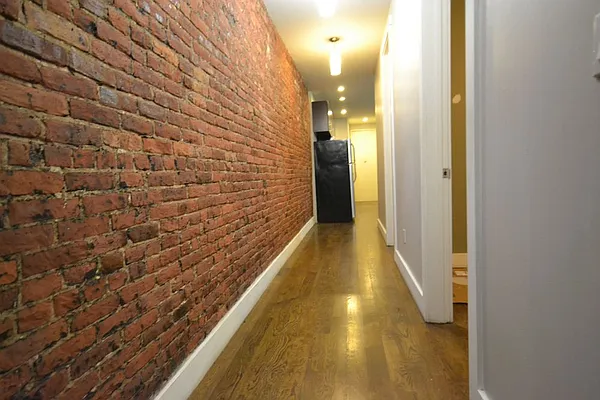 Rented by Bold New York | media 18