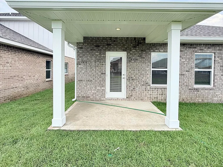 8090 Fox Hunt Dr — Photo 27