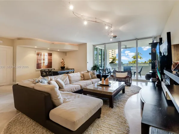 445 Grand Bay Dr APT 412, Key Biscayne, FL 33149