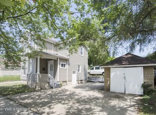 214 Evans Ave, Aurora, IL 60505