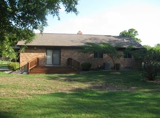 832 E Old National Trl, Pocahontas, IL 62275