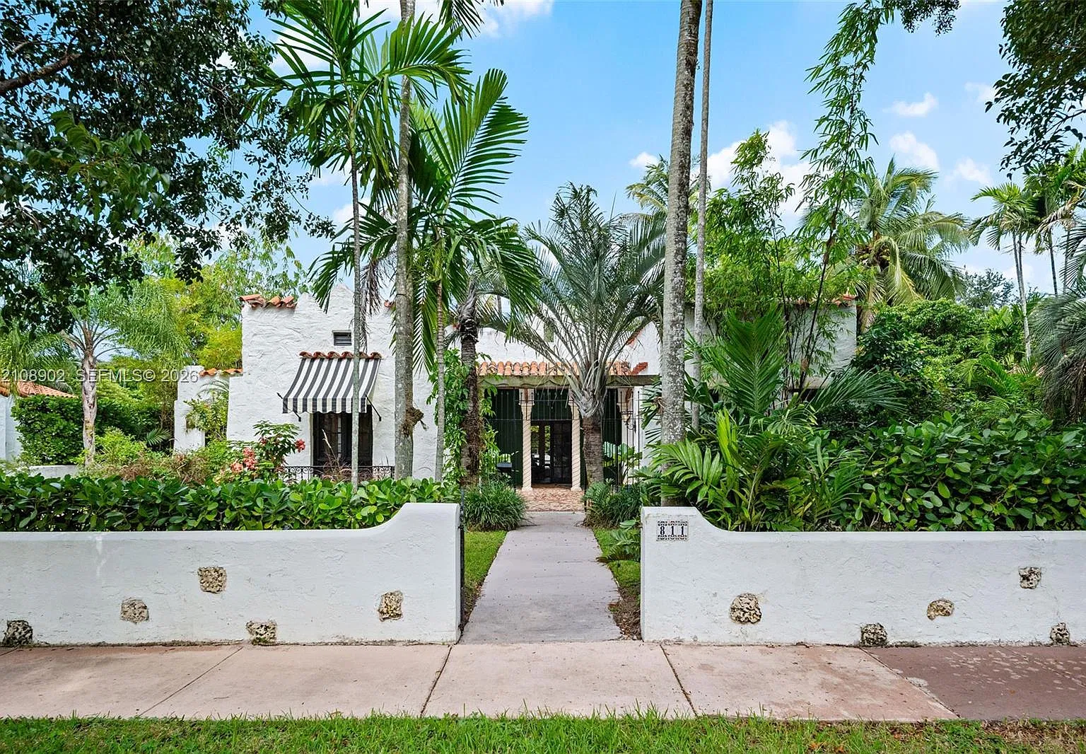 Coral Gables Sec B — Photo 1