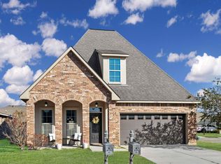 17060 Barque Dr, Prairieville, LA 70769