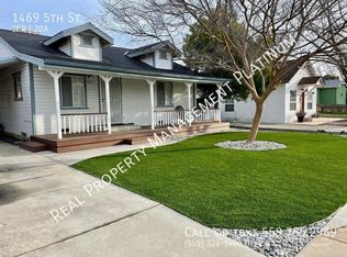 1469 5th St, Clovis, CA 93611