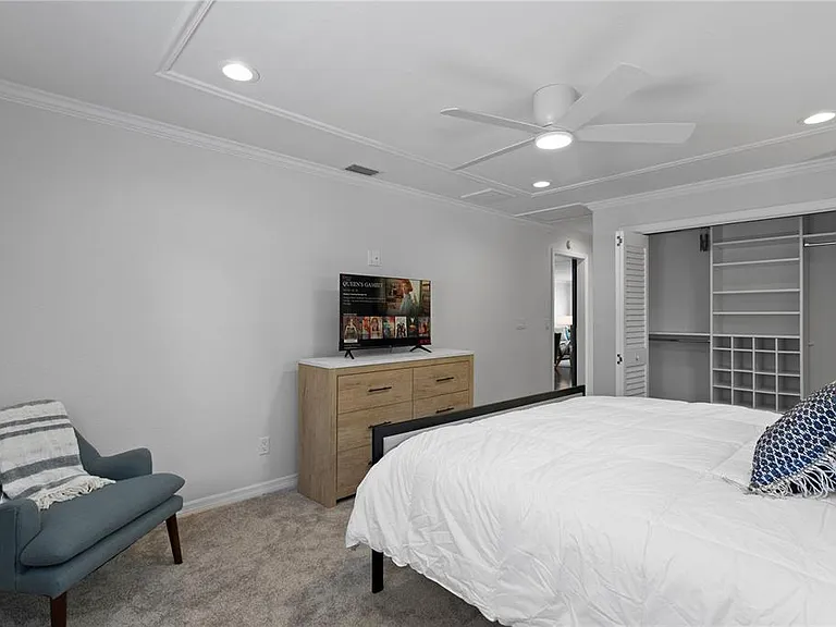 4815 W San Rafael St — Photo 27