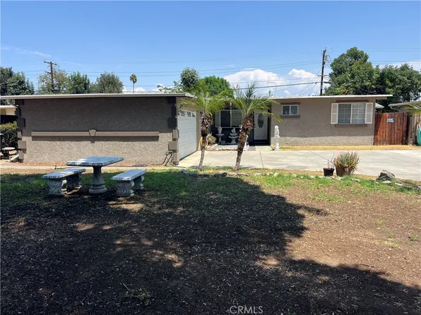 4267 Canterbury Rd, Riverside, CA 92504
