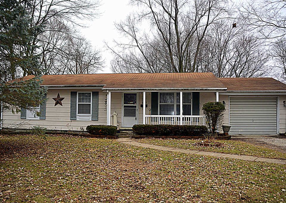 1st image of 423 E Lincoln Ave