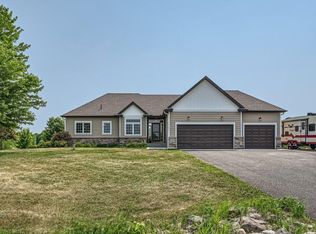 21162 Newberry Ct, Scandia, MN 55073