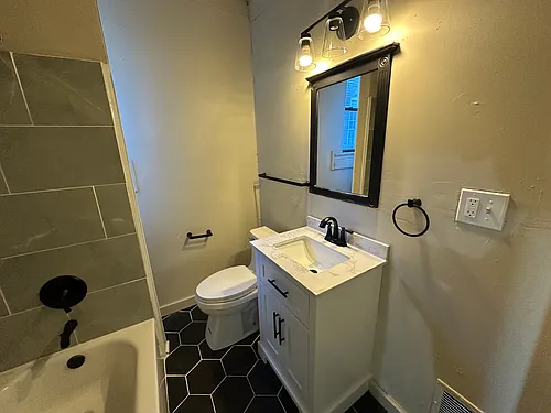 3934 Pennsylvania Ave #1 Photo 1