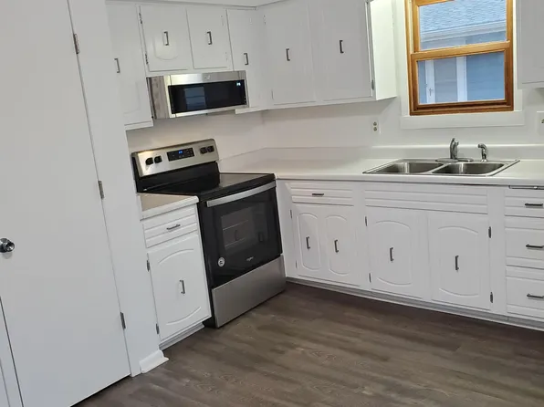 1030 E Shawnee Ave, Des Moines, IA 50313