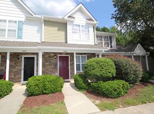 3713 Bison Hill Ln, Raleigh, NC 27604