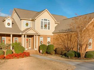 24795 Richmond Dr, Athens, AL 35613