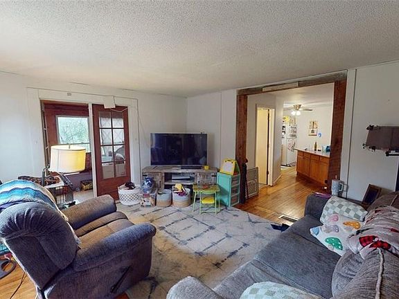 2nd image of 7615 Kansas Ave