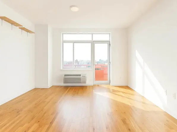 184 Noll Street image 1 of 9