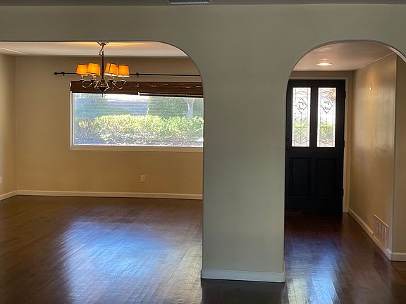 Front Entry & Dining Room