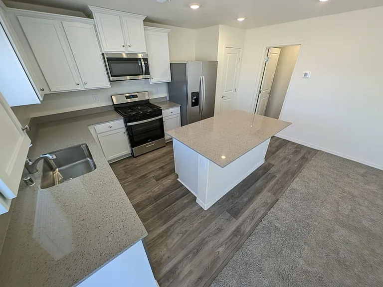 4935 Toad Lily St — Photo 6