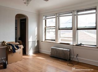 2615 W Berwyn Ave APT 1B, Chicago, IL 60625