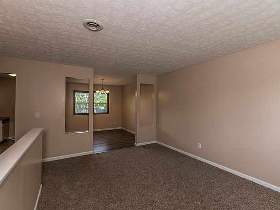 2nd image of 1460 Forester Dr