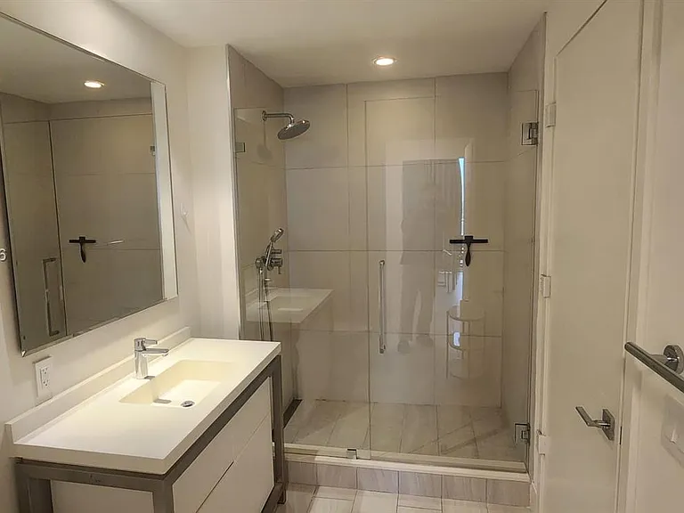 2000 Metropica Way #2106 — Photo 14