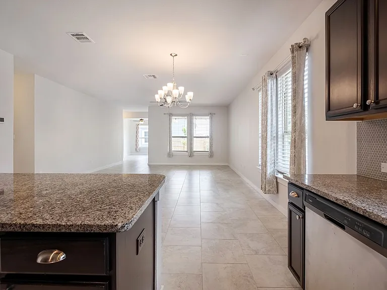 228 Trellis Blvd — Photo 8