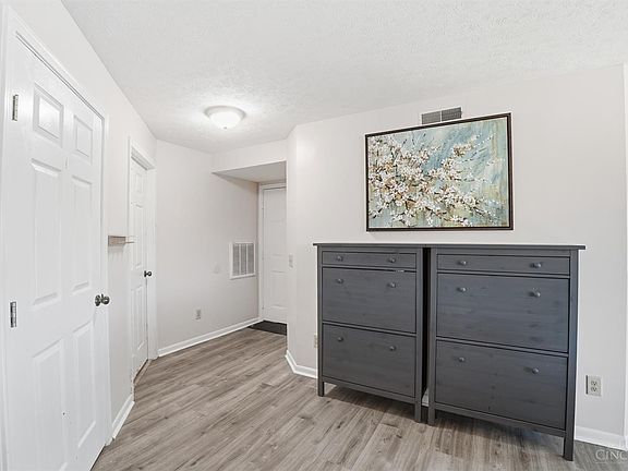 2nd image of 7420 Waterford Dr APT 204