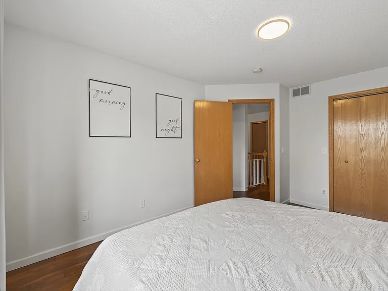 3623 Genevieve Ave N — Photo 15