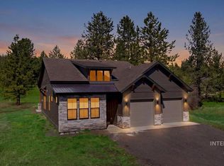 3853 Village Loop, New Meadows, ID 83654