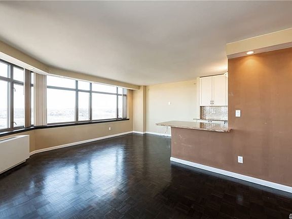 5th image of 11201 Queens Blvd APT 11J