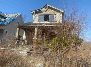 14261 Young St, Detroit, MI 48205