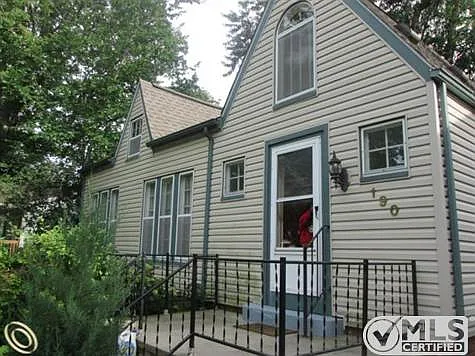 190 Wordsworth St photo 1