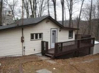 15 Birch Rd, Sussex, NJ 07461