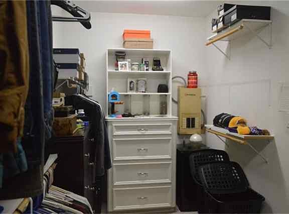 5th image of 8115 N Laura Cir