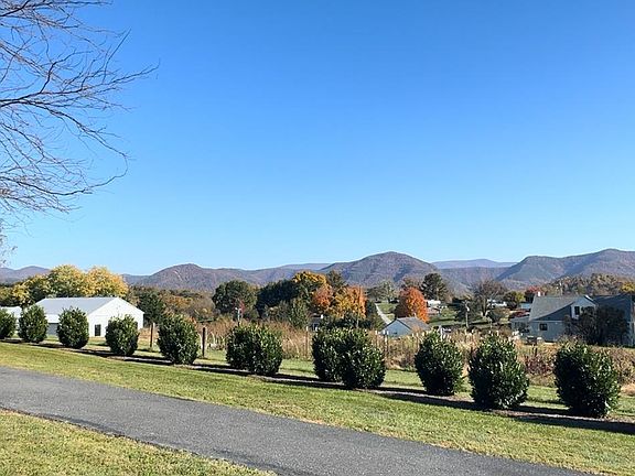 2nd image of 55 Plumb Ln