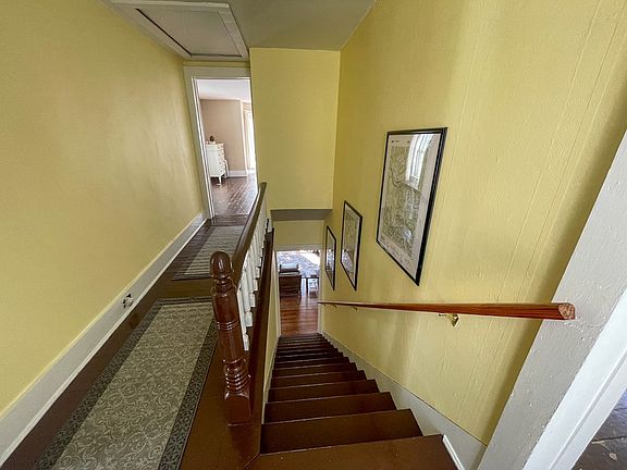 3rd image of 55 Cady Ave
