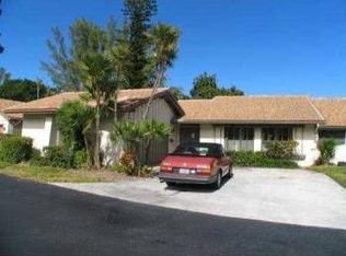 5617 Hammock Ln, Lauderhill, FL 33319