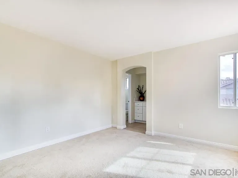 2196 Lago Madero — Photo 9